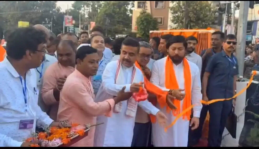 सिलीगुड़ी में बर्धमान रोड फ्लाईओवर का मुख्यमंत्री ने किया उद्घाटन