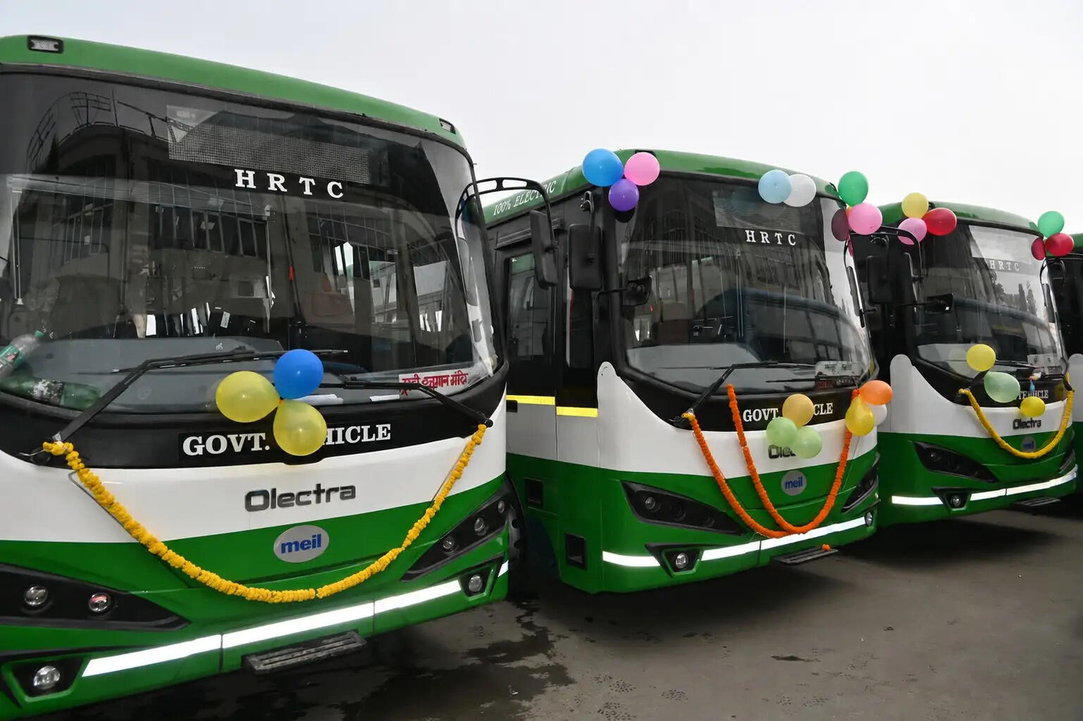 शिमला ग्रामीण को मिलीं 30 इलेक्ट्रिक बसें, विक्रमादित्य सिंह ने किया रवाना