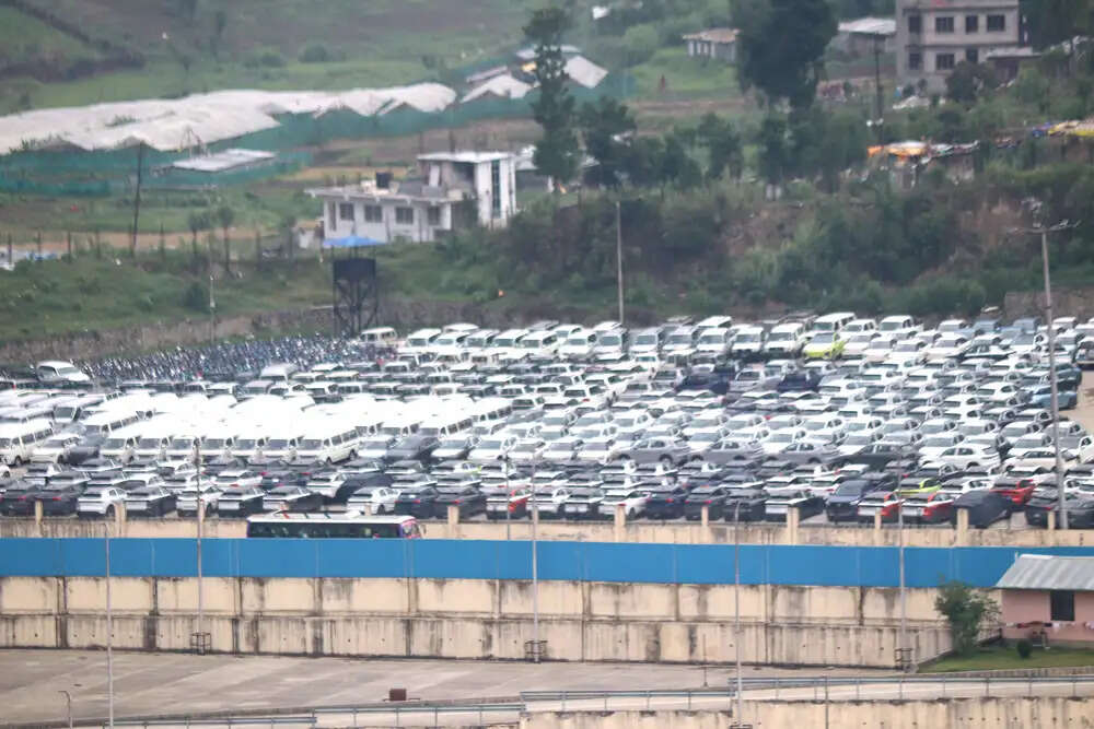 नेपाल में सरकारी संसाधनों के दुरुपयोग के खिलाफ कार्रवाई, ६२२ सरकारी वाहन जब्त