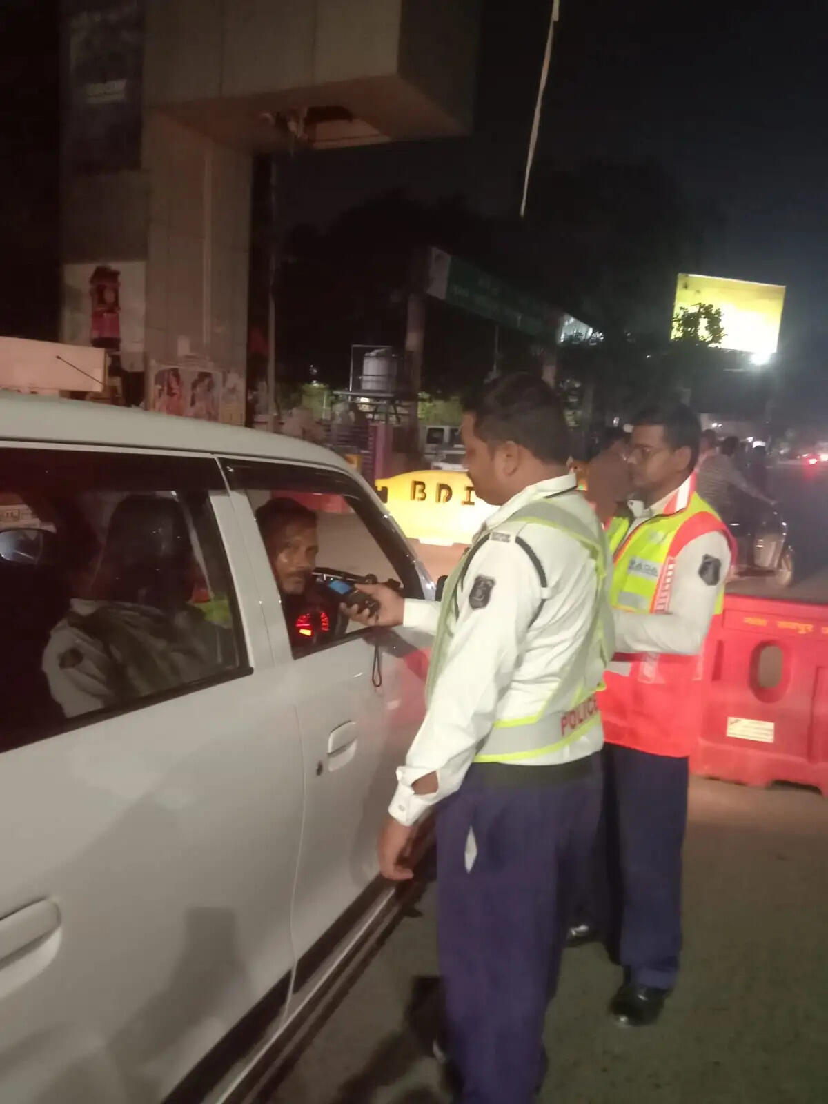 रायपुर में ड्रंक एंड ड्राइव पर सख्ती: 27 जून की रात 47 नशेड़ी वाहन चालक पकड़े गए, अब तक 3559 पर कार्रवाई