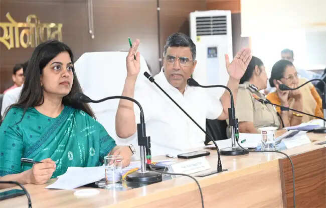 सोनीपत: 16 शिकायतों में से आठ का समाधान, पांच मामलों में कमेटियां गठित