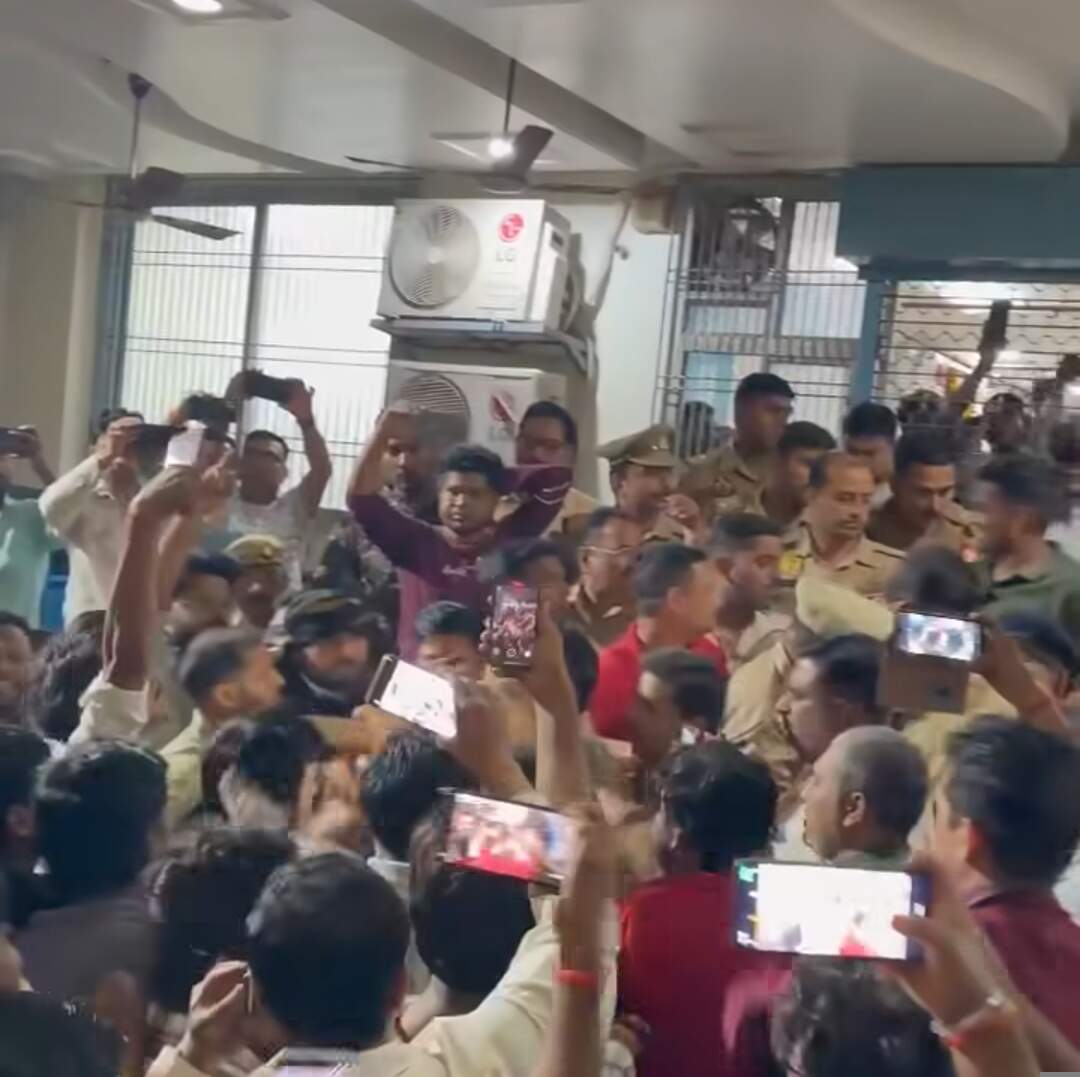 पथरी के ऑपरेशन के दौरान महिला की मौत, निजी अस्पताल में बवाल