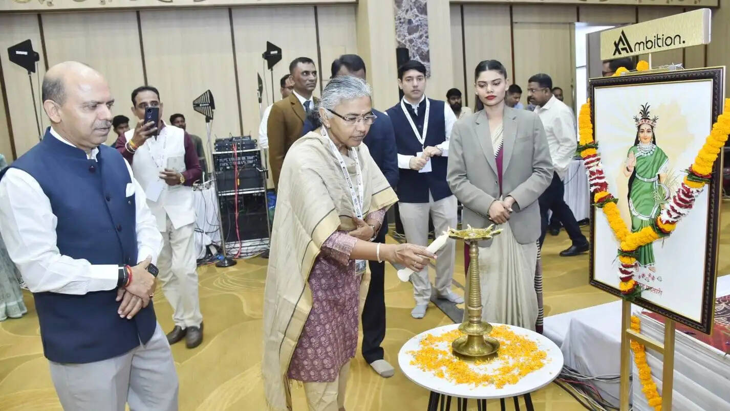 छत्तीसगढ़ के जगदलपुर में सहकार से समृद्धि के राष्ट्रीय विमर्श से दूरदराज के क्षेत्रों तक विकास पहुंचाने का शंखनाद