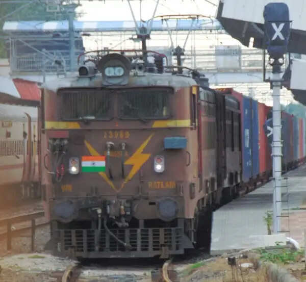 माल लदान में रतलाम मंडल 16.56 फीसदी वृद्धि के साथ देश के अग्रणी मंडलों में शामिल