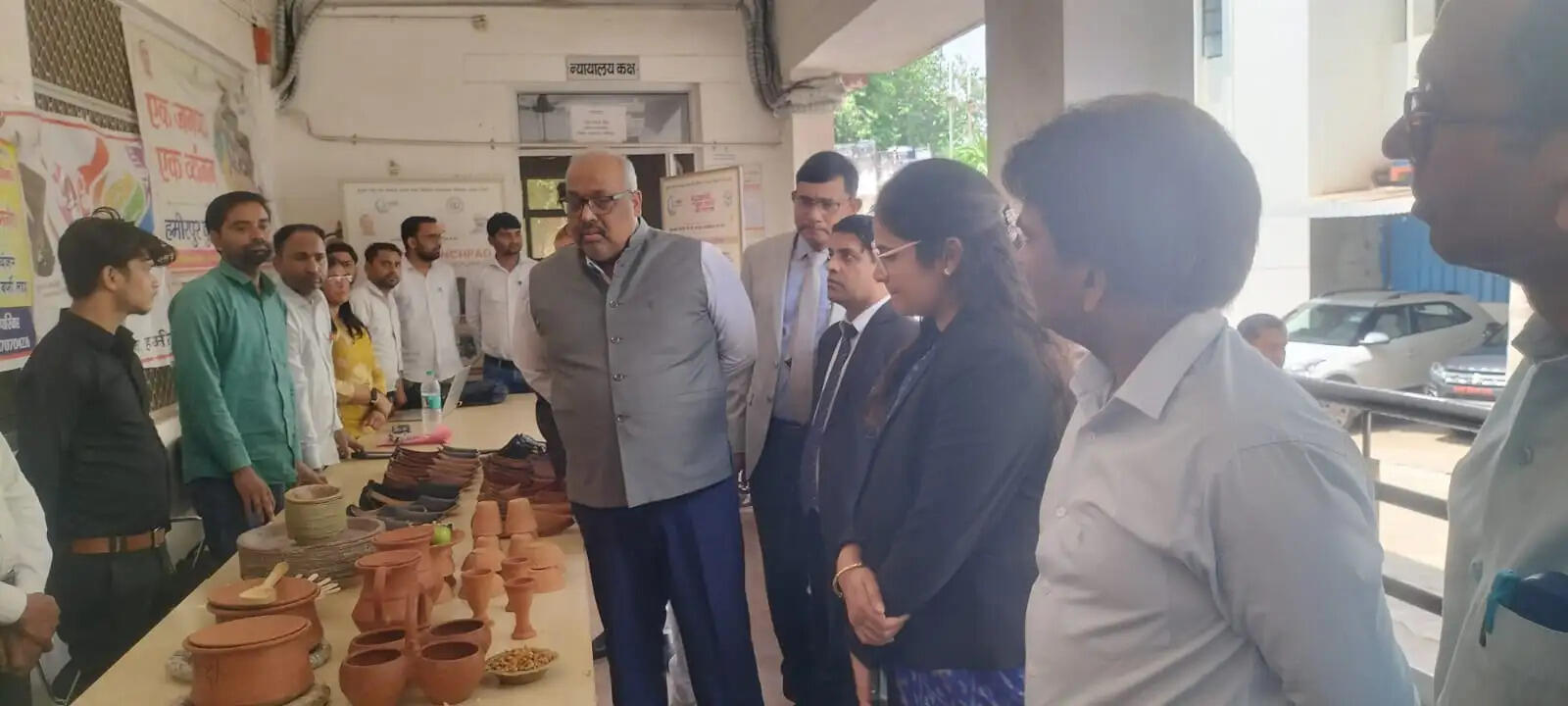 हमीरपुर : राष्ट्रीय लोक अदालत में 16188 वादों का निस्तारण