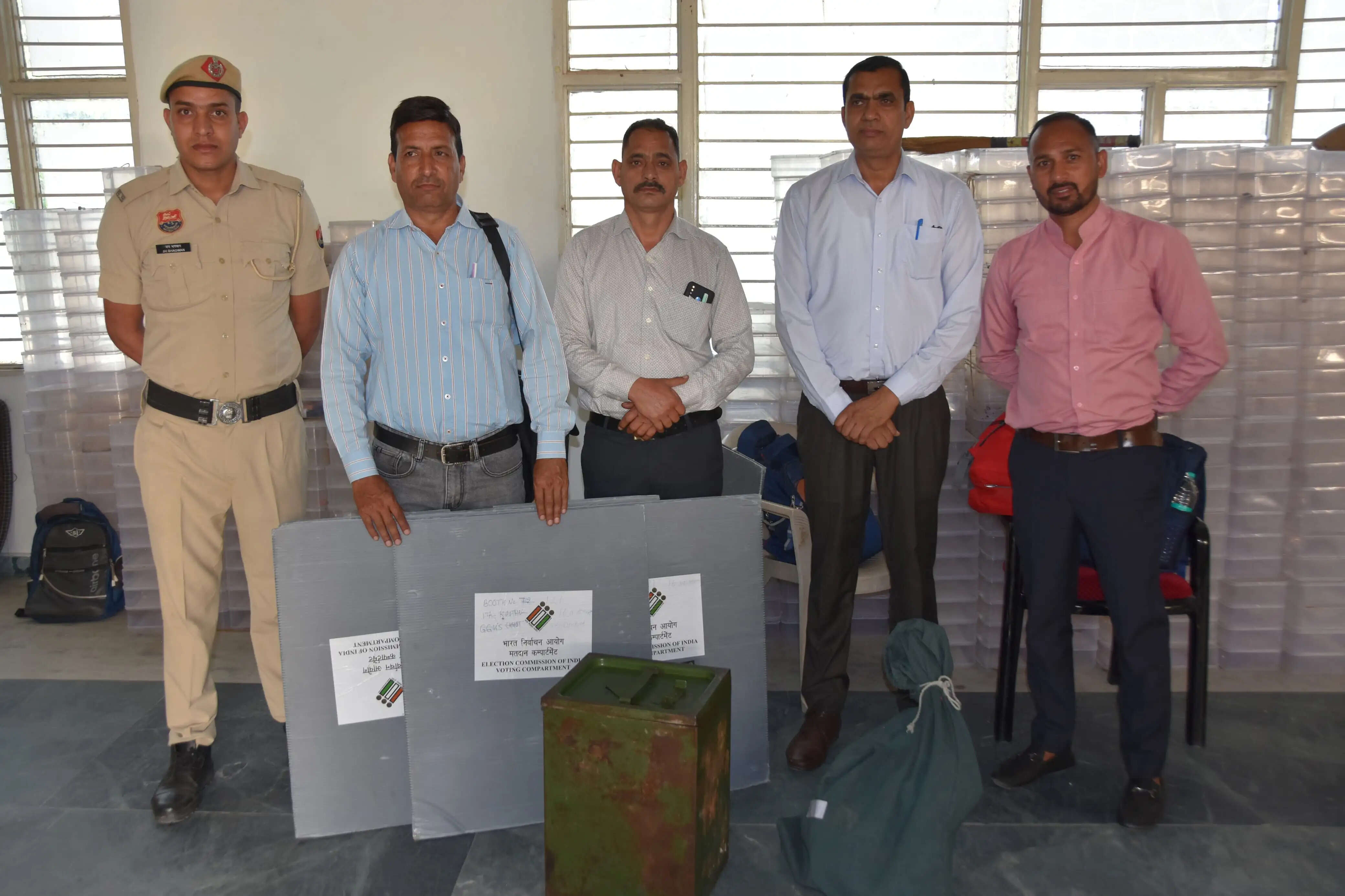 कैथल : पंजाब एवं हरियाणा हाई कोर्ट बार कौंसिल चुनाव के लिए मतदान, पोलिंग पार्टियां रवाना