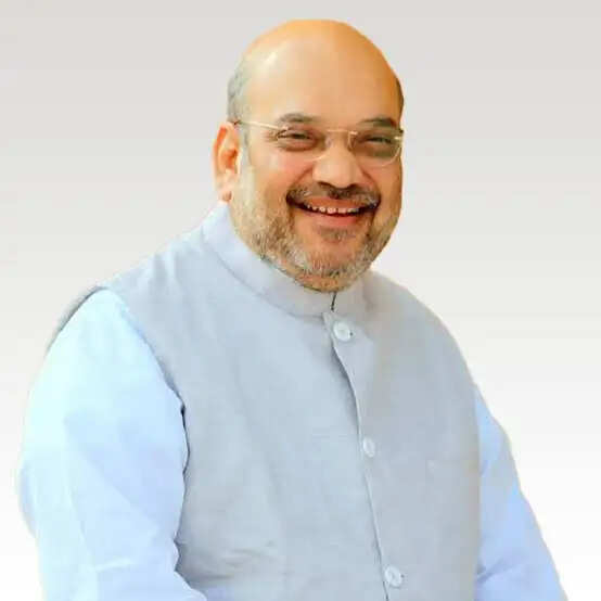 प्रधानमंत्री, लोकसभा अध्यक्ष और रक्षा मंत्री ने गृह मंत्री अमित शाह को दी जन्मदिन की शुभकामनाएं