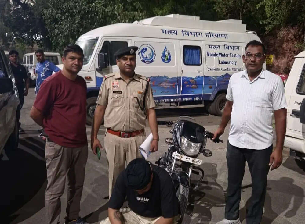 सिरसा: लाखों रुपये की हेरोइन व चूरापोस्त बरामद, छह नशा तस्कर गिरफ्तार