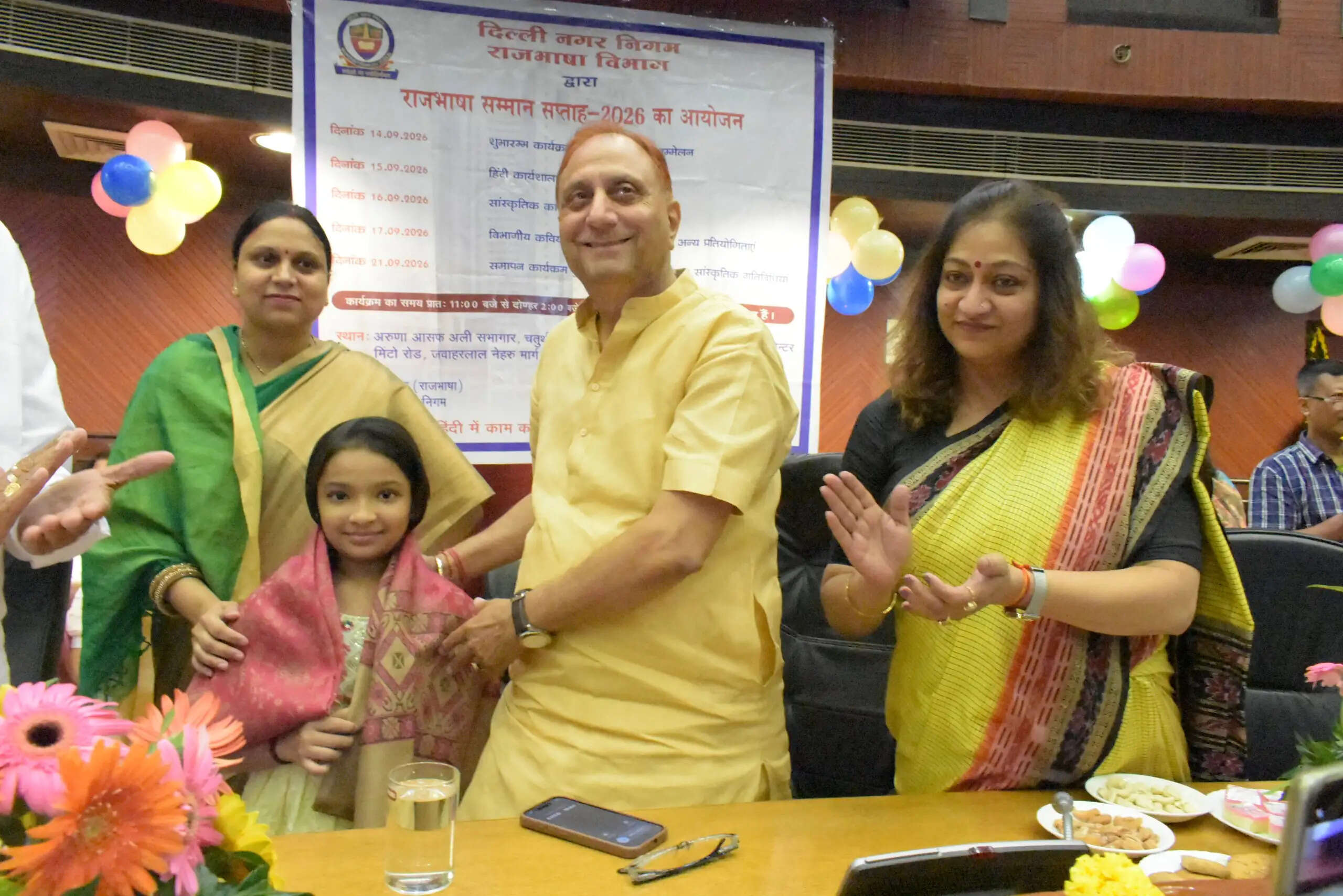 हिंदी केवल भाषा नहीं, सांस्कृतिक एकता और राष्ट्रीय अस्मिता की सशक्त अभिव्यक्ति है: महापौर