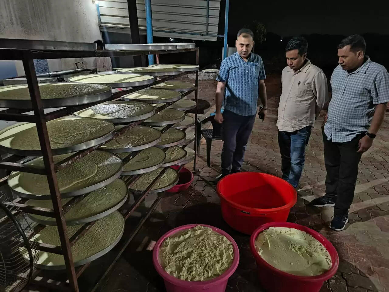 जयपुर में मिलावटी दूध-मावा का भंडाफोड़