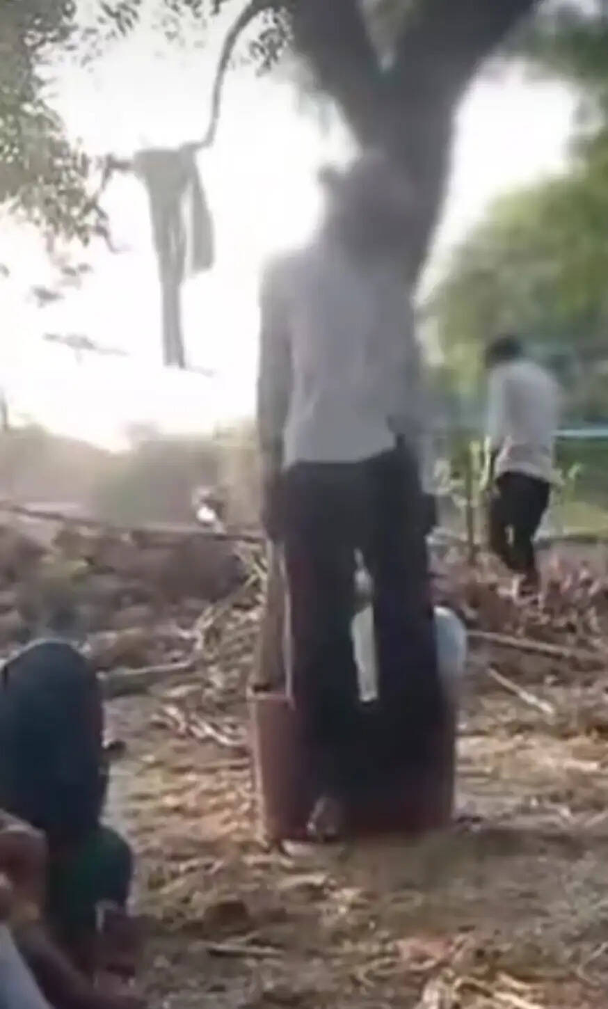 राजगढ़: सेवानिवृत्त नगर सैनिक खेत में मृत मिले, पुलिस जांच में जुटी