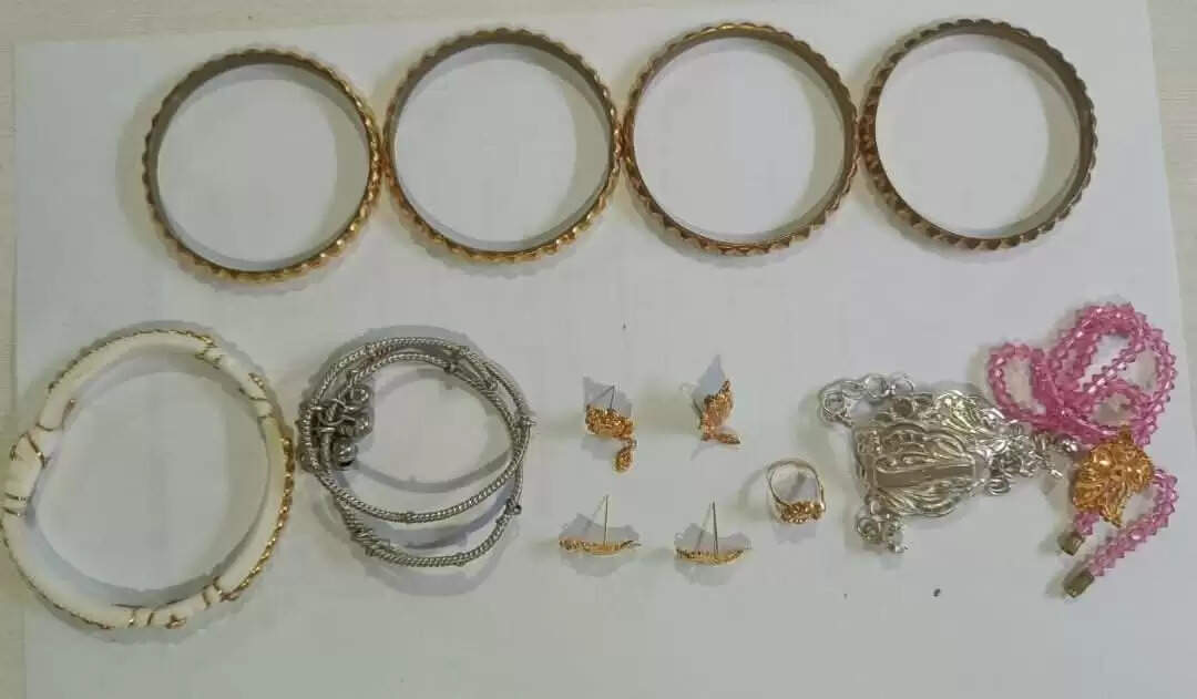 बहरूपिये बाबा का झांसा हथकड़ी के साथ हुआ खत्म