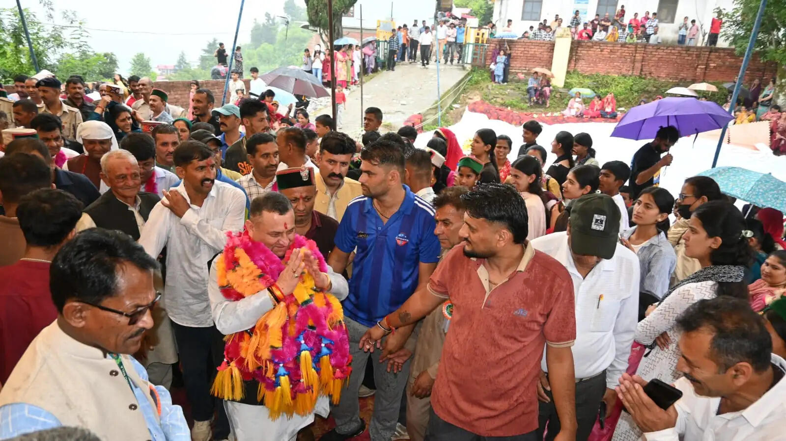 विधायक विनय कुमार ने संगड़ाह में तीन दिवसीय विजट महाराज हरियाली मेले का किया समापन