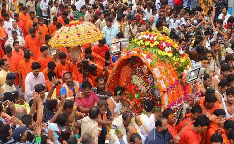 मप्रः उज्जैन में धूमधाम से निकली भगवान महाकाल की श्रावण मास की दूसरी सवारी