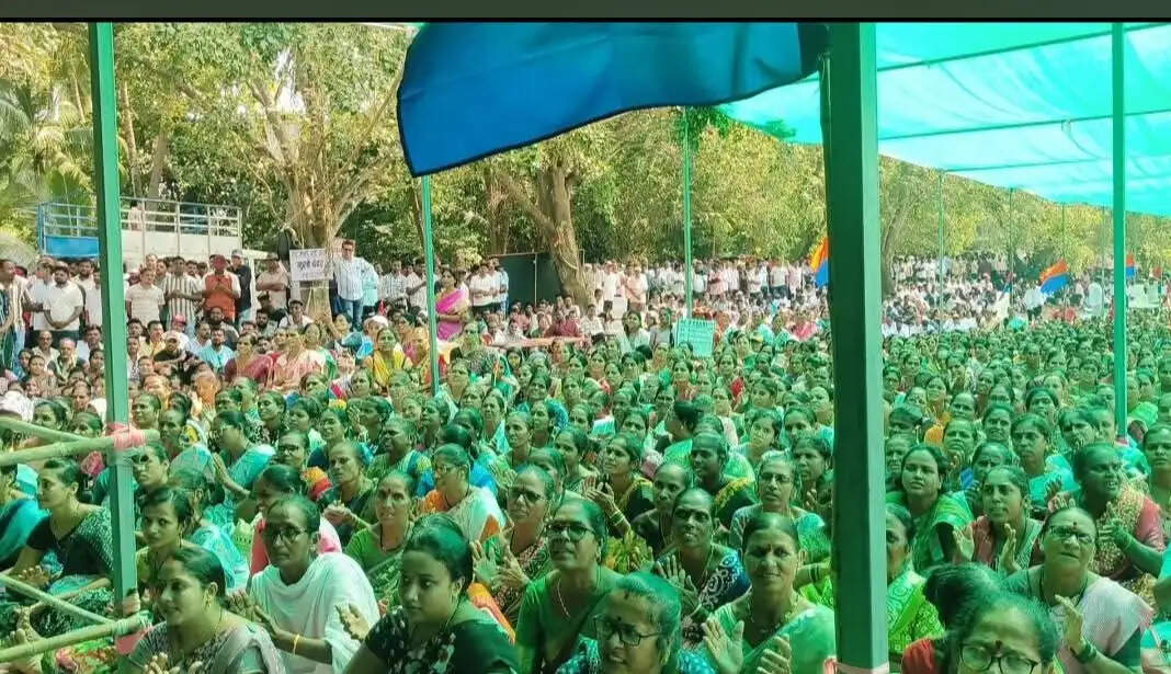 वाढवण बंदरगाह के खिलाफ जनआक्रोश, परियोजना रद्द होने तक जारी रहेगी लड़ाई बोले सपकाल