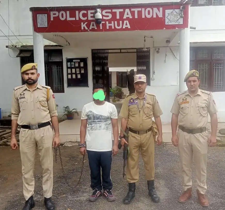 कुख्यात अपराधी पीएसए के तहत गिरफ्तार