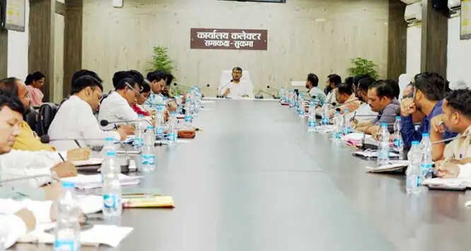 सुकमा में ऑनलाइन उपस्थिति से मिलेगा वेतन का भुगतान, ई-ऑफिस से चलेगी हर फाइल
