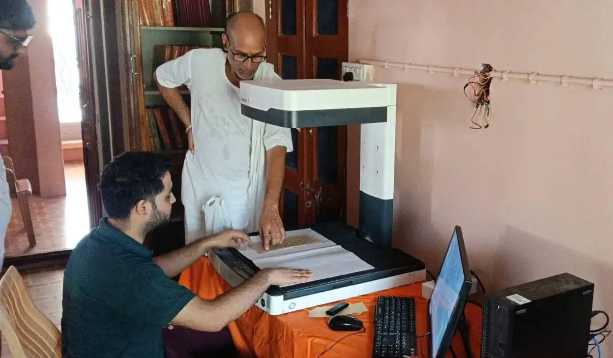 गुरु पूर्णिमा पर बीकानेर में पांडुलिपि डिजिटाइजेशन इकाई का शुभारंभ