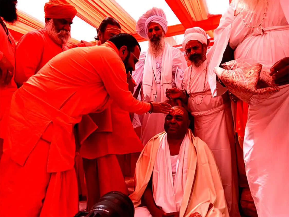 स्वामी करौली शंकर बने नया उदासीन अखाड़े के महामण्डलेश्वर