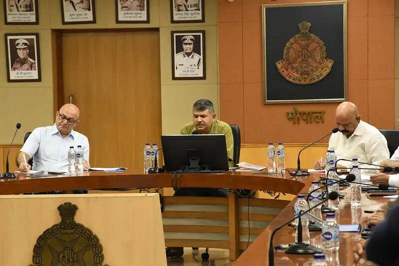 मप्रः नए आपराधिक कानूनों पर आधारित प्रदर्शनी की तैयारियों को लेकर हुई वरिष्ठ अधिकारियों की बैठक