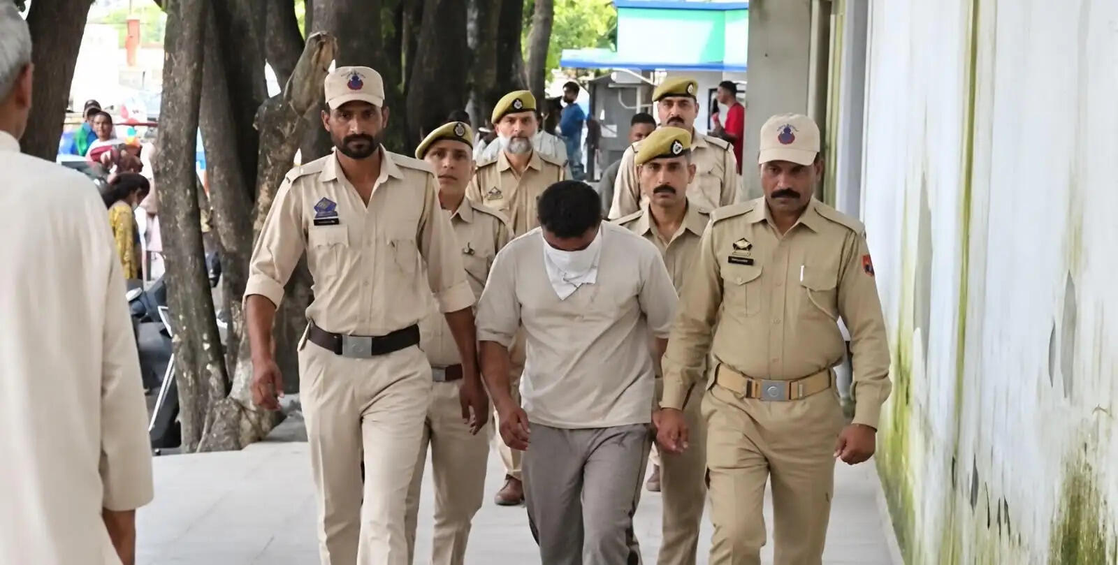 कठुआ रेलवे पुलिस ने 9 ग्राम चिट्टे के साथ युवक को किया गिरफ्तार