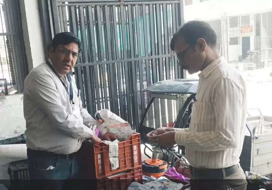 मुहाना फल मंडी में खाद्य सुरक्षा विभाग का निरीक्षण