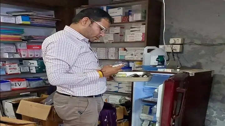 सीहोरः खाद्य सुरक्षा विभाग की टीम ने 204 किलो एनालॉग पनीर किया जब्त