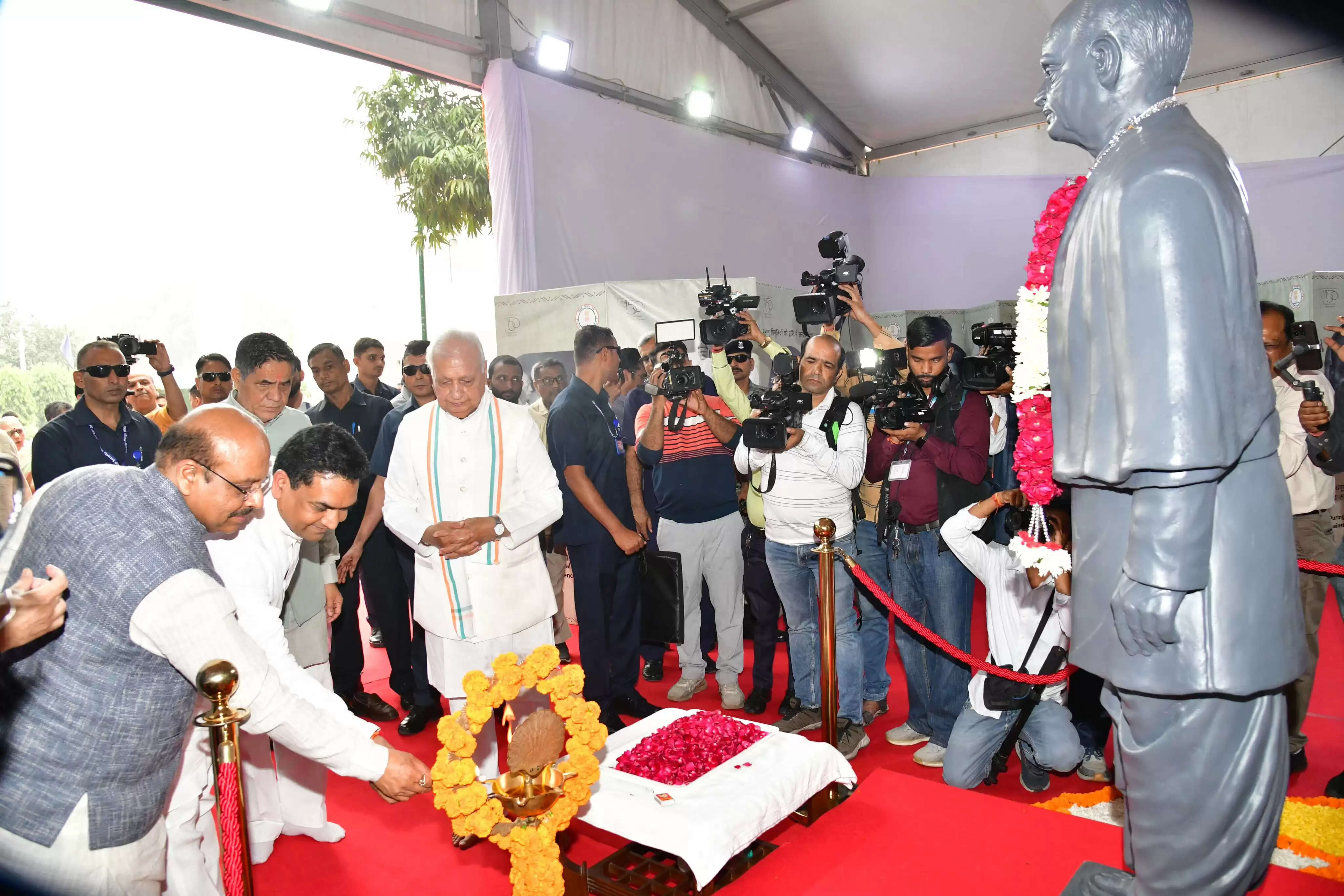 सरदार पटेल के आदर्शों से पूरा होगा भारत को विकसित देश बनाने का संकल्प : आरिफ मोहम्मद खान