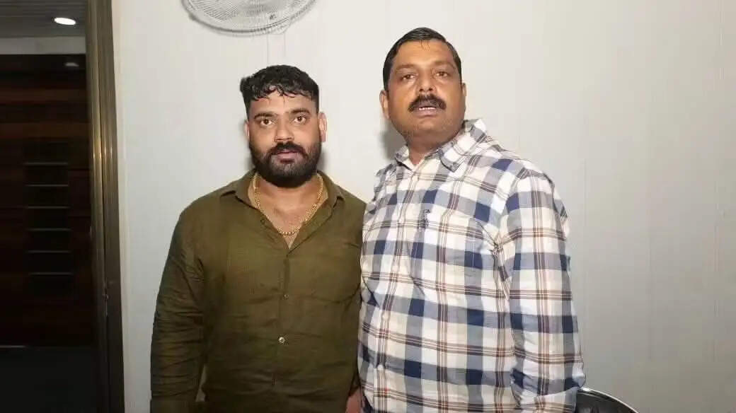 मृतक विशाल की मां ने विधायक लकी यादव पर लगाया हत्या की साजिश का आरोप, विधायक बोले- मेरा कोई लेना-देना नहीं