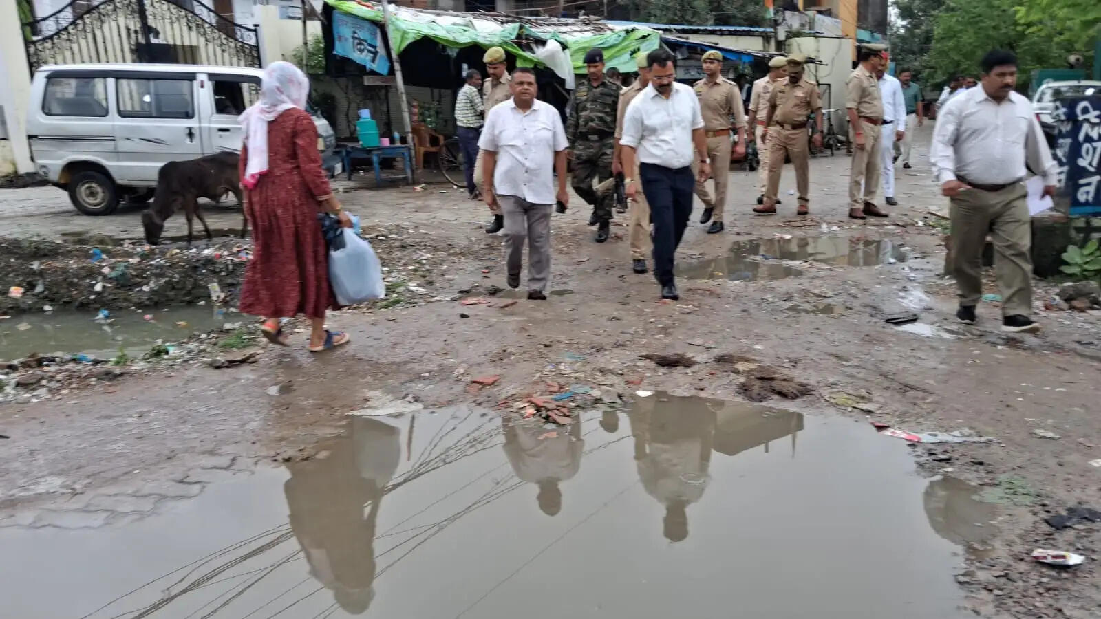भारी बारिश से जलभराव पर नगर आयुक्त ने किया निरीक्षण, अतिरिक्त पंप लगाने के निर्देश : अर्पित उपाध्याय