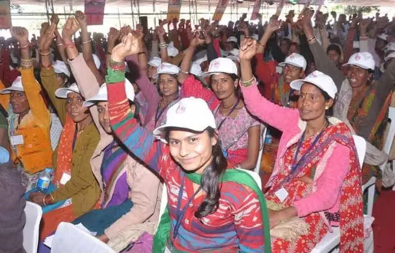 मध्य प्रदेश की 'शौर्या दल' सेना बनी देश में सशक्तिकरण की सबसे बुलंद हुंकार