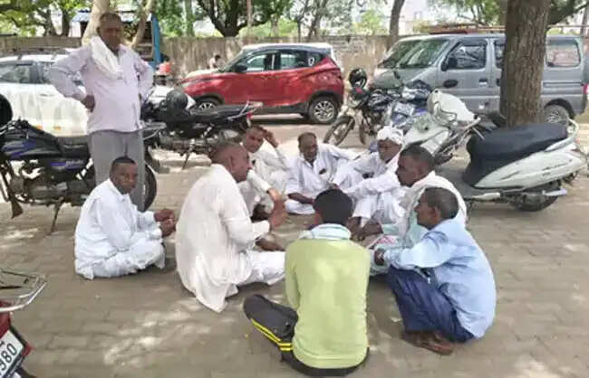 नारनौलः महिला की संदिग्ध मौत, पति समेत चार पर मामला दर्ज