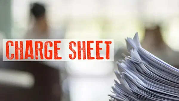 जम्मू-कश्मीर पुलिस ने अवंतीपोरा में 7 लाख के फर्जी सरकारी नौकरी घोटाले में आरोप पत्र किया दाखिल