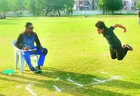 स्पोर्ट्स कॉलेज में दाखिले के लिए खिलाड़ियों ने दूसरे दिन भी झोंकी ताकत