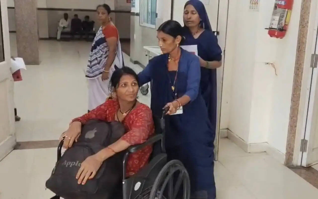 उज्जैन में सडक़ पर बेसुध मिली नागपुर की महिला