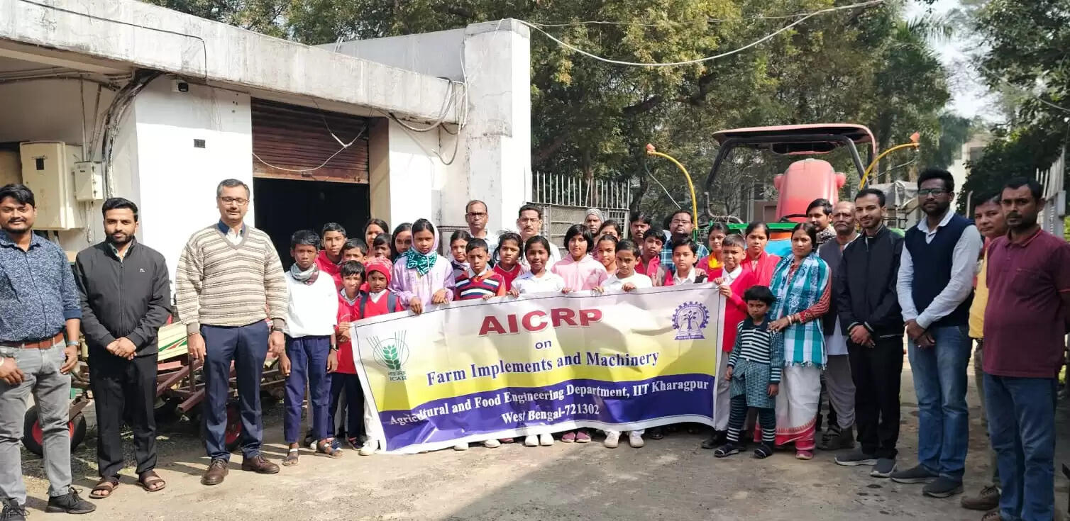 मादपुर सरस्वती शिशु मंदिर के विद्यार्थियों का आईआईटी दौरा