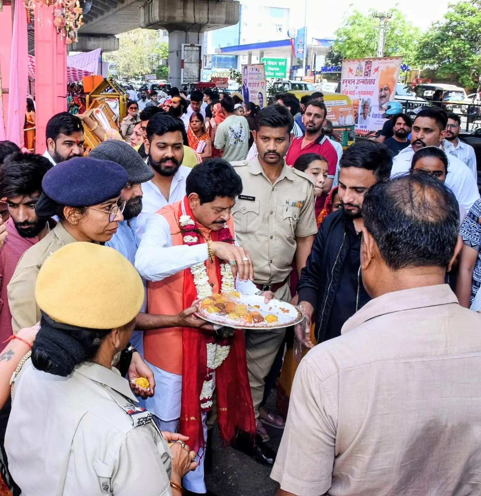 जन्मोत्सव पर जयपुर हनुमानमय: मंदिरों में उमड़ी श्रद्धालुओं की भीड़