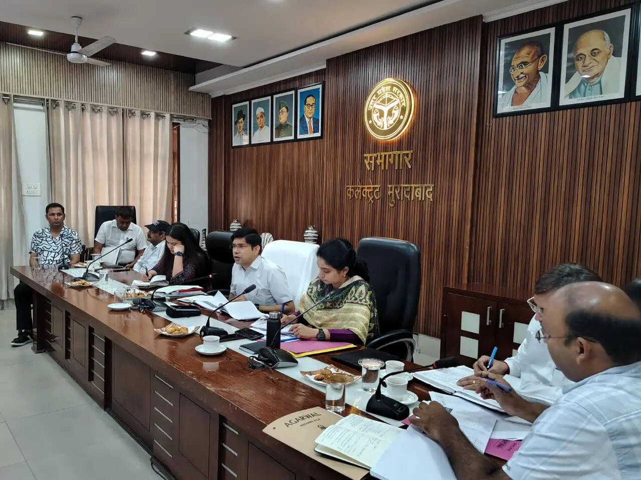 परिषदीय स्कूलों के निरीक्षण के दौरान प्रधानाध्यापक की कुर्सी पर नहीं बैठेंगे अधिकारी