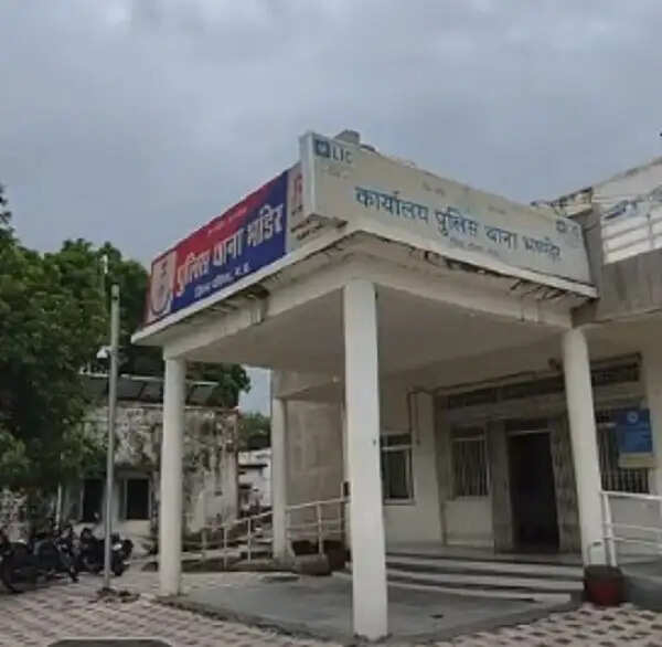 400 रूपए के विवाद में पत्नी ने कर दी पति की हत्या, डंडे से सिर पर किया वार