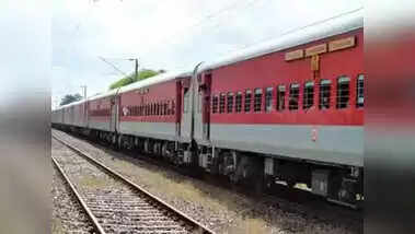 कोरमंडल और धौली एक्सप्रेस अब शालीमार के बजाय हावड़ा से चलेंगी, 25 अगस्त से लागू होगा नया शेड्यूल