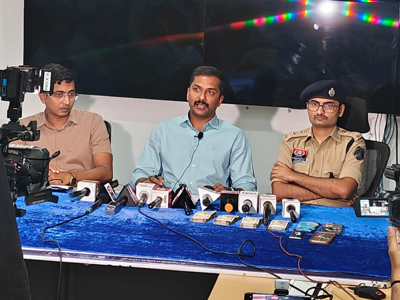 रायपुर: सरोना की विदेशी शराब दुकान में सात लाख से अधिक की चोरी का खुलासा, राजस्थान के चार अंतरराज्यीय आरोपित गिरफ्तार