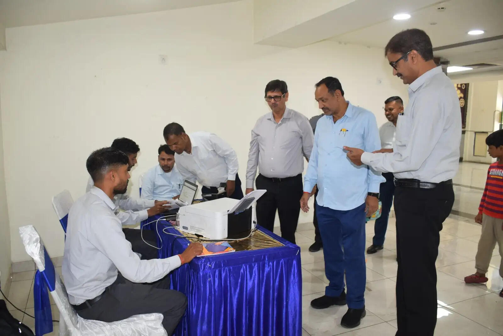 सीसीएल मुख्यालय में आधार अपडेट कैंप का शुभारंभ