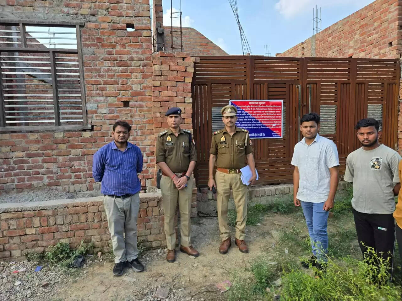 पुलिस ने गैंगलीडर की 34 लाख से अधिक की सम्पत्ति कुर्क कर किया जब्त