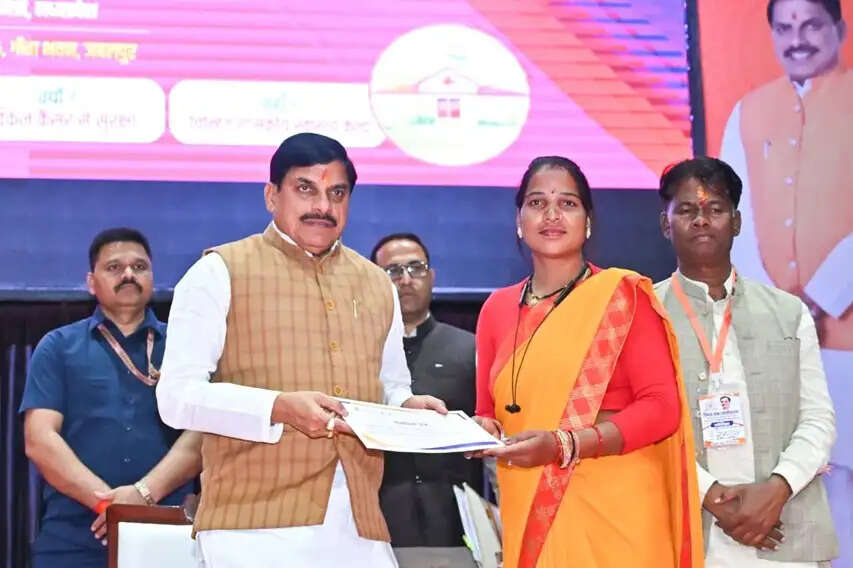 एचपीवी वैक्सीन का एक टीका बेटियों को बचाएगा सर्वाइकल कैंसर से : मुख्यमंत्री डॉ. यादव