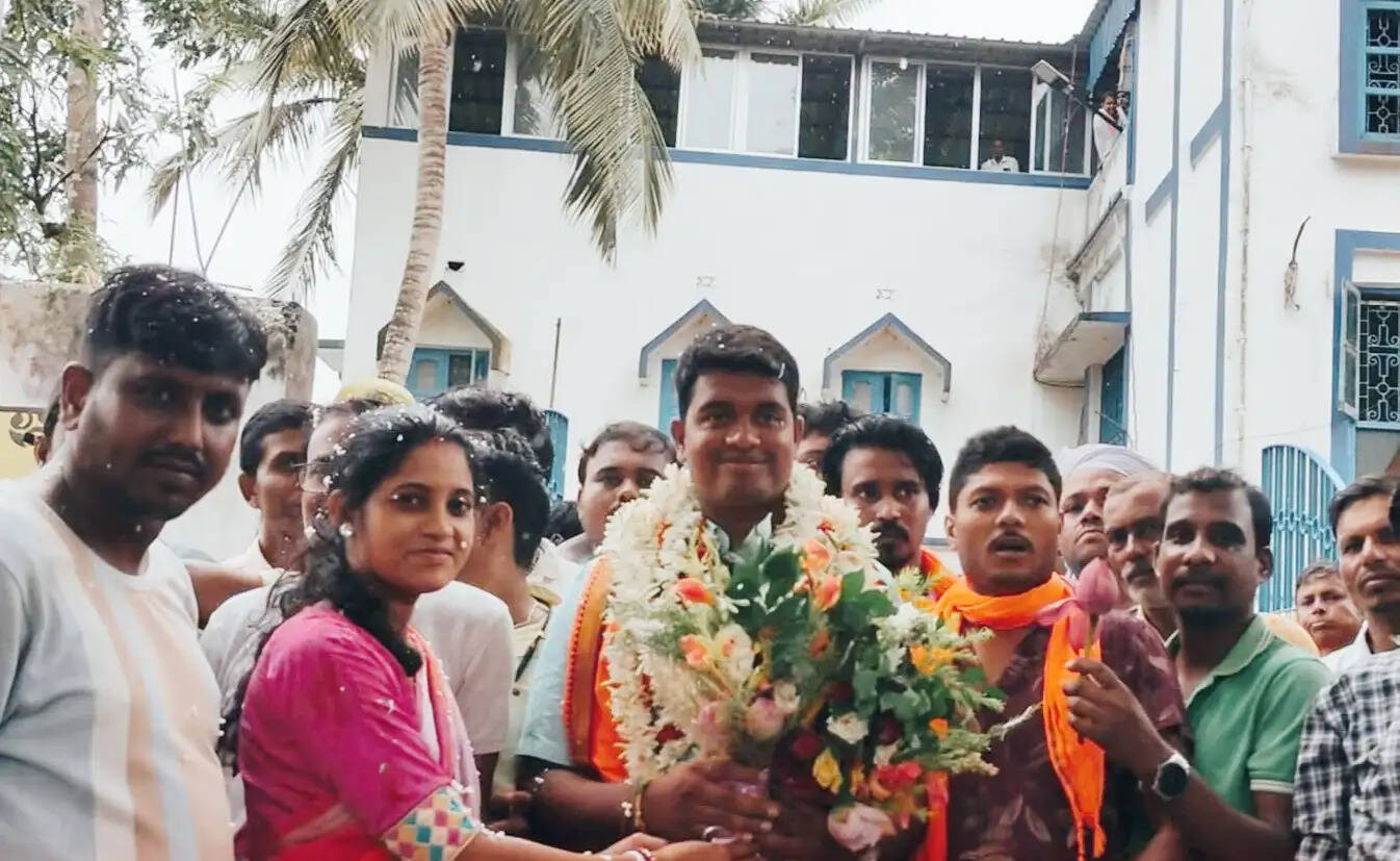 बेलदा-एक ग्राम पंचायत के नए प्रधान बने भाजपा के दीपंकर गिरी