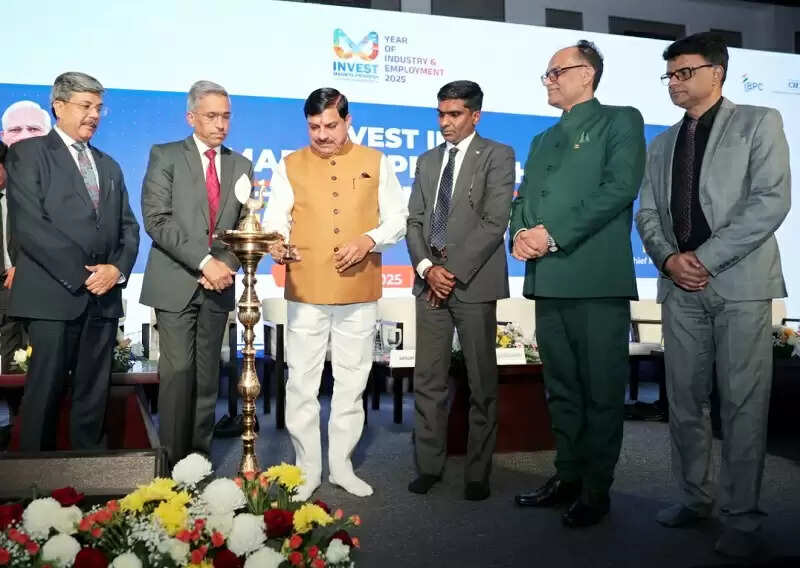मप्र के दरवाजे सभी के लिये खुले हैं, हर क्षेत्र में निवेशकों का स्वागत है: मुख्यमंत्री डॉ. यादव