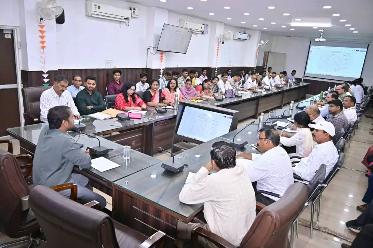 युवा उत्सव 2026 को भव्य बनाने की तैयारी तेज, इंटर कॉलेज प्रतियोगिता से निखरेगी प्रतिभा