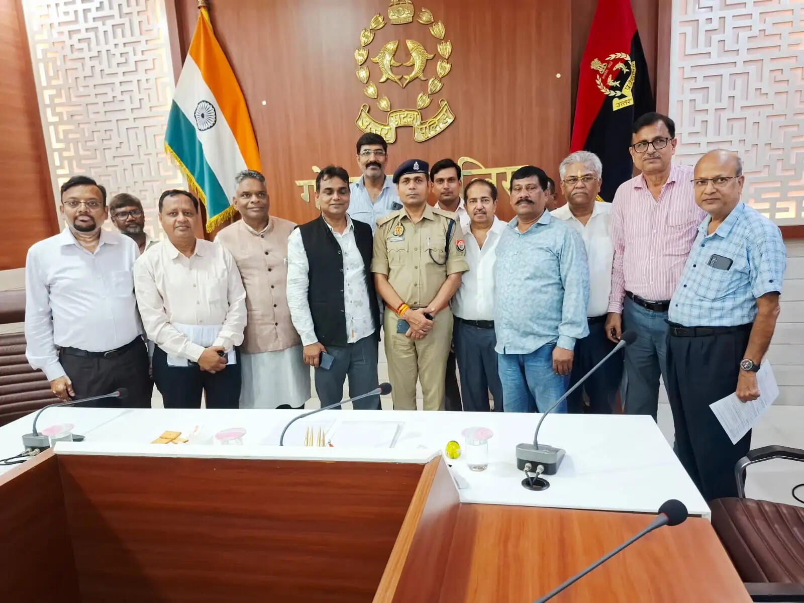 व्यापारियों की सुरक्षा सर्वोच्च प्राथमिकता, उत्पीड़न करने वालों पर होगी कठोर कार्रवाई : अमित कुमार श्रीवास्तव