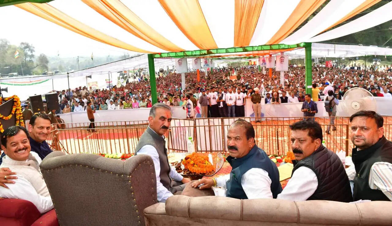 आपदा में भाजपा करती रही विस सत्र बुलाने की मांग, सरकार प्रभावित परिवारों की मदद में जुटी रही: सुखविंद्र सिंह