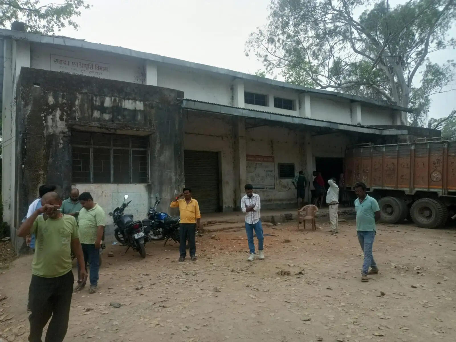 एसएफसी गोदाम में घुसकर बदमाशों ने की कर्मी एवं मजदूरों से मारपीट, तीन घायल